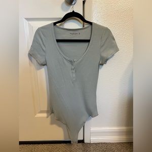 Abercrombie ribbed bodysuit size medium